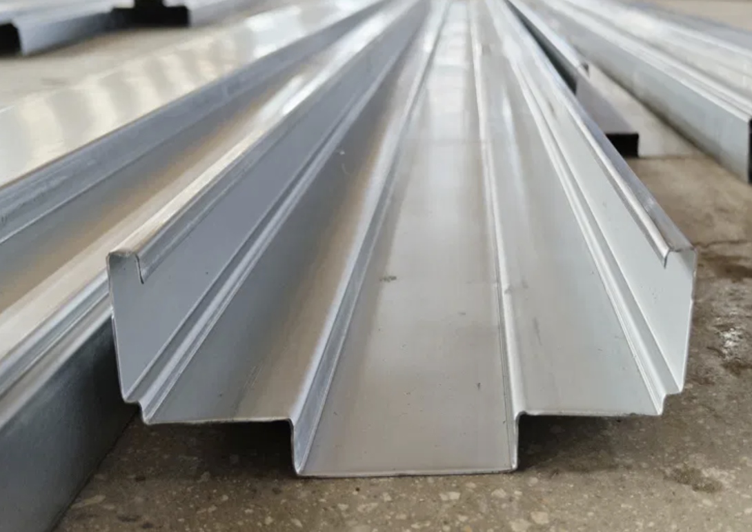 Door frame roll forming machine